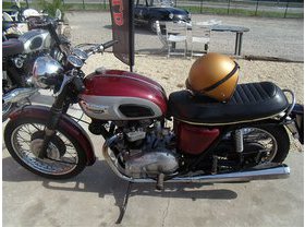 Triumph bonneville 1970